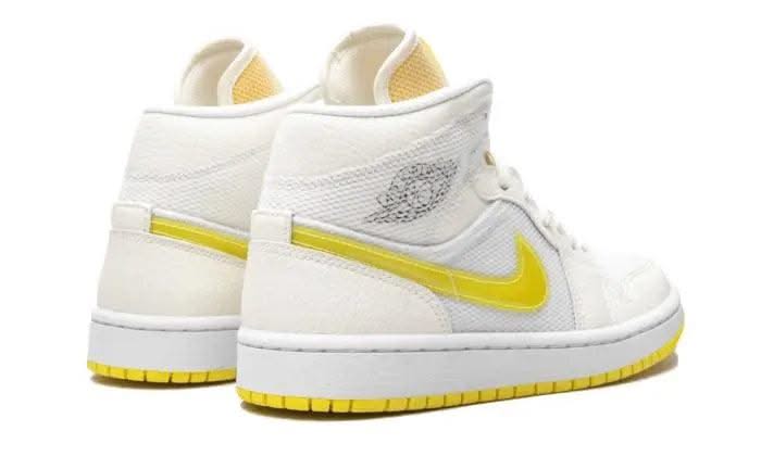 Air Jordan 1 Mid SE Voltage Yellow - MNR Sneakers