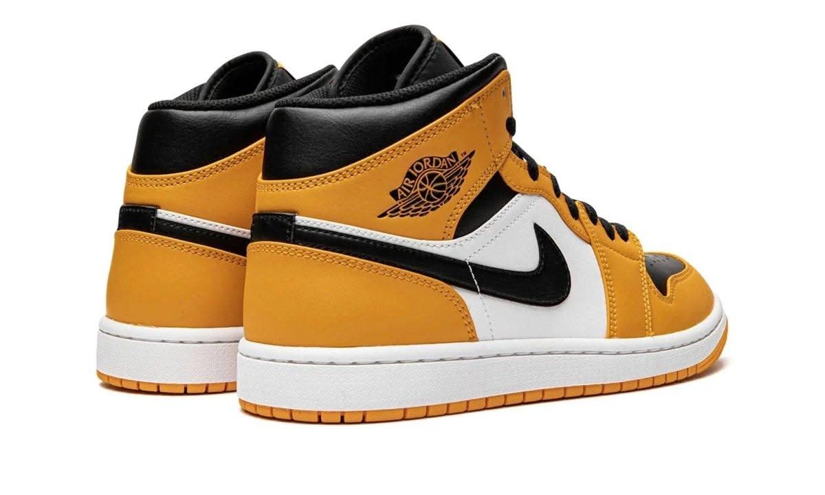 Air Jordan 1 Mid Taxi - MNR Sneakers