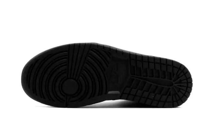Air Jordan 1 Mid Triple Black - MNR Sneakers