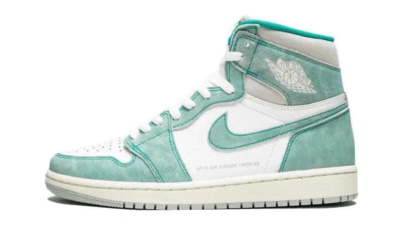 Air Jordan 1 Retro High Flight Nostalgia - MNR Sneakers