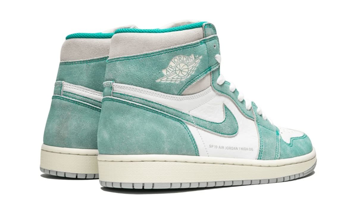 Air Jordan 1 Retro High Flight Nostalgia - MNR Sneakers