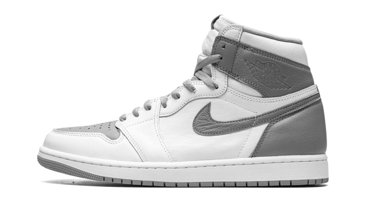 Air Jordan 1 Retro High OG Stealth - MNR Sneakers