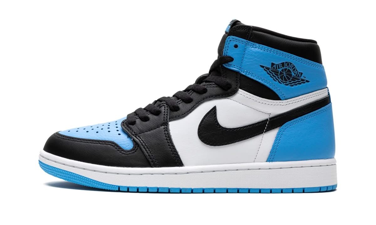 Air Jordan 1 Retro High OG UNC Toe (2023) - MNR Sneakers