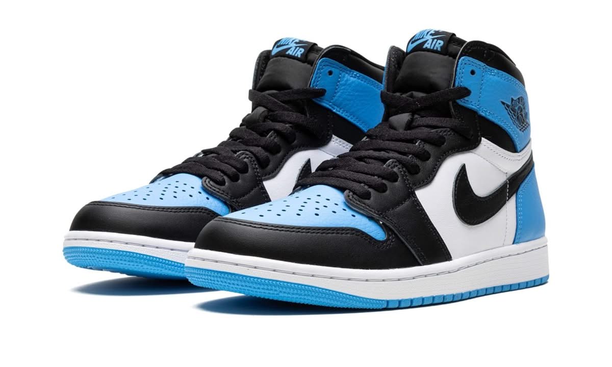 Air Jordan 1 Retro High OG UNC Toe (2023) - MNR Sneakers