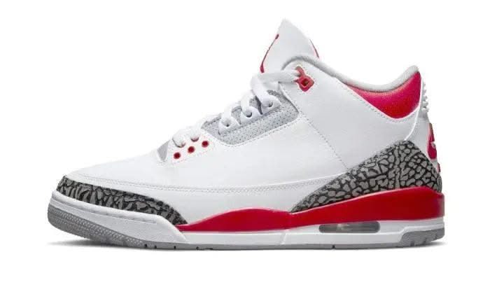 Air Jordan 3 OG Fire Red - MNR Sneakers