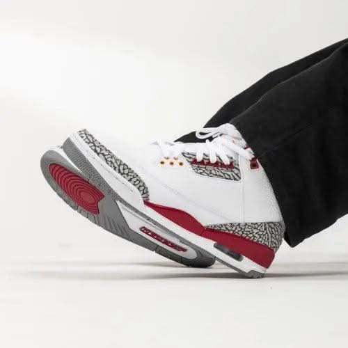 Air Jordan 3 Retro Cardinal Red - MNR Sneakers