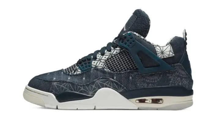 Air Jordan 4 Retro SE Deep Ocean - MNR Sneakers