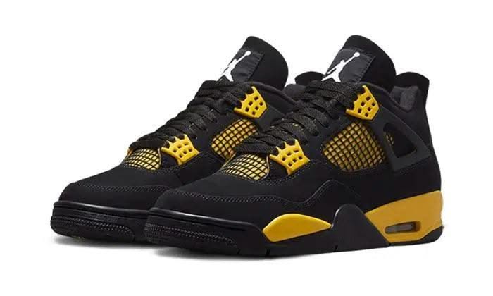 Air Jordan 4 Retro Thunder (2023) - MNR Sneakers