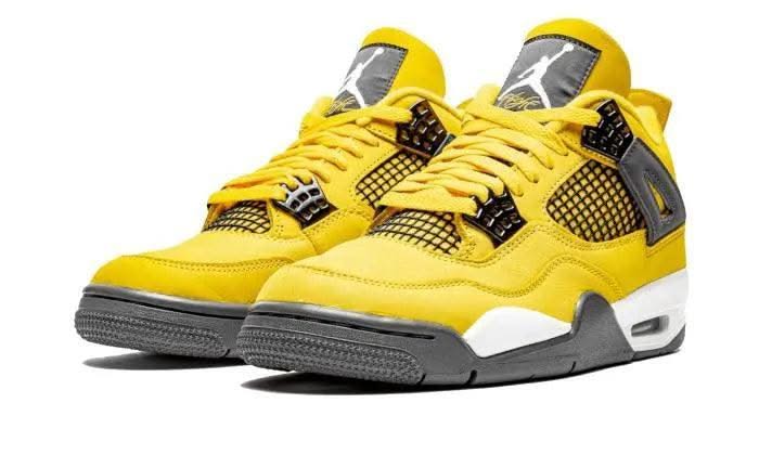 Air Jordan 4 Retro Tour Yellow (Lightning) - MNR Sneakers
