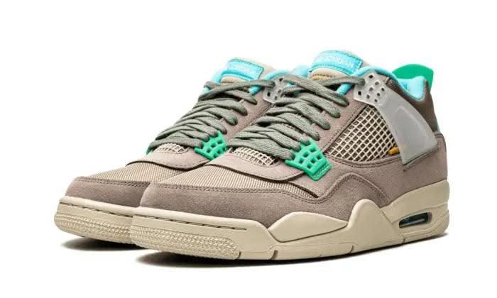 Air Jordan 4 Retro Union Taupe Haze - MNR Sneakers