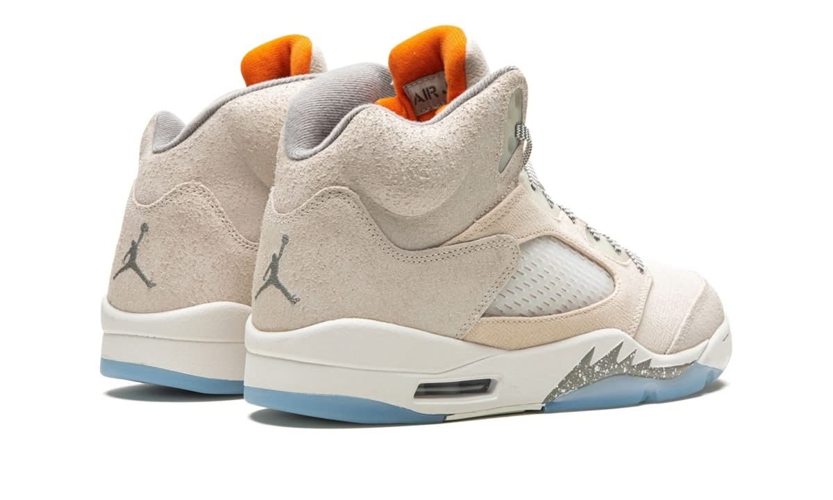 Air Jordan 5 Retro SE Craft Light Orewood Brown - MNR Sneakers