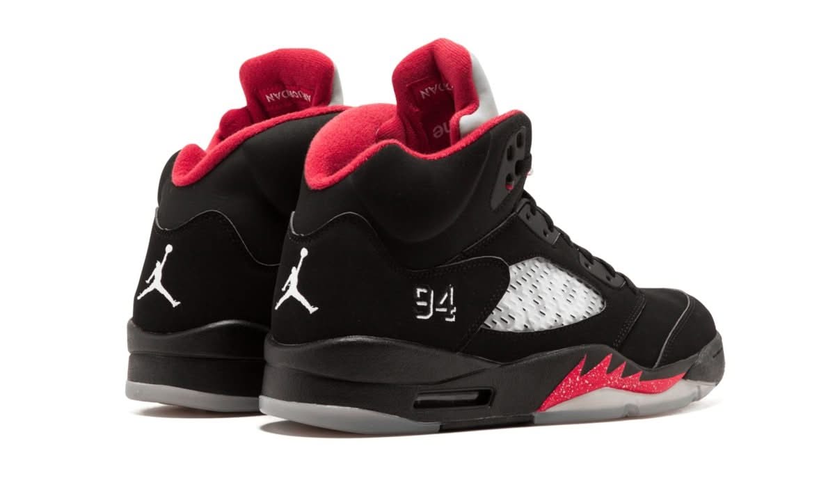 Air Jordan 5 Retro Supreme Black - MNR Sneakers