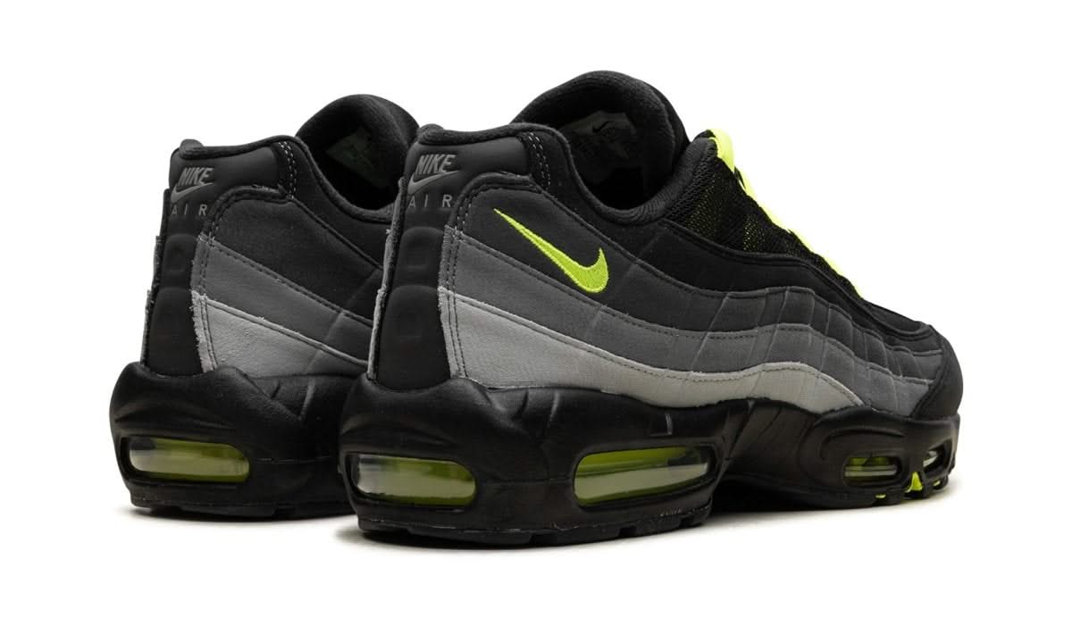 Air Max 95 Black Neon - MNR Sneakers