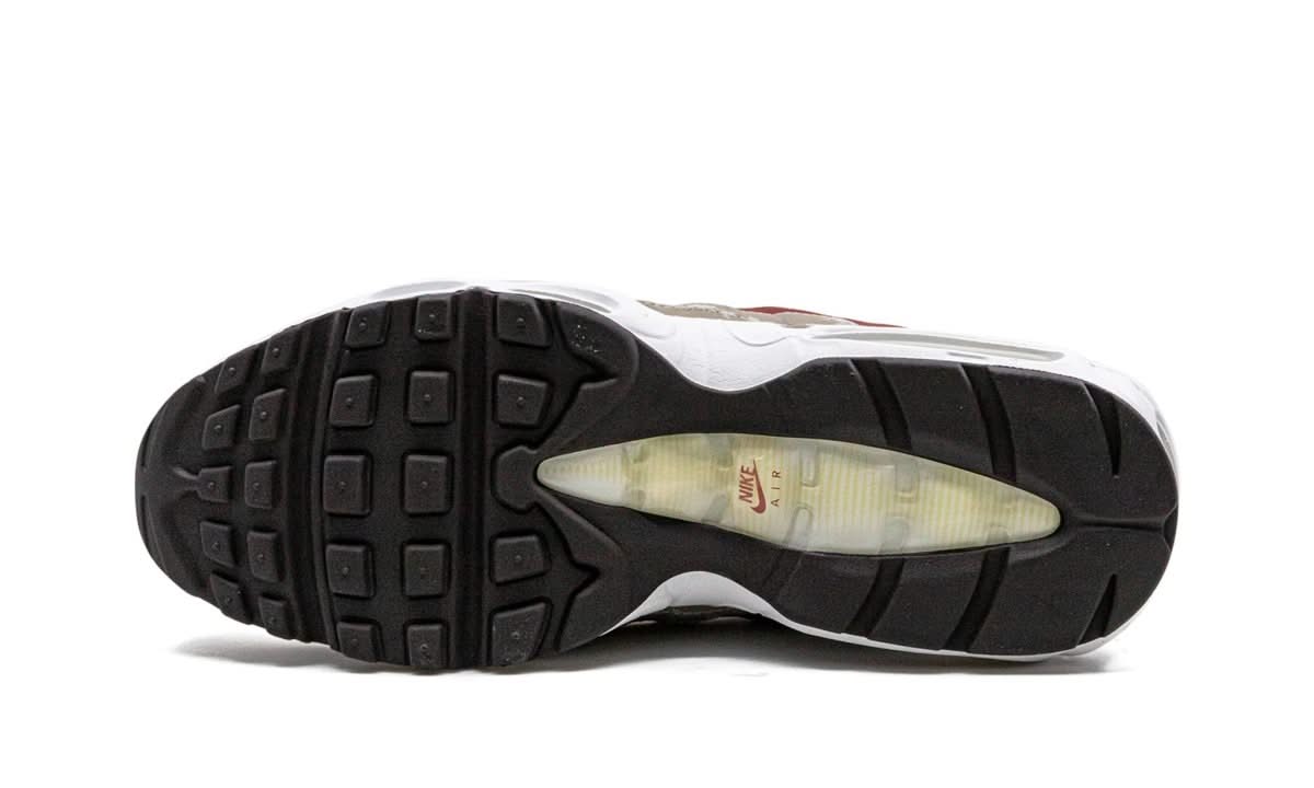 Air Max 95 SE Social FC - MNR Sneakers
