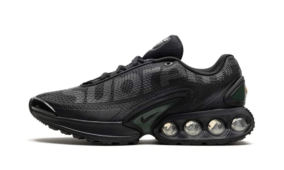 Air Max DN Black Supreme - MNR Sneakers