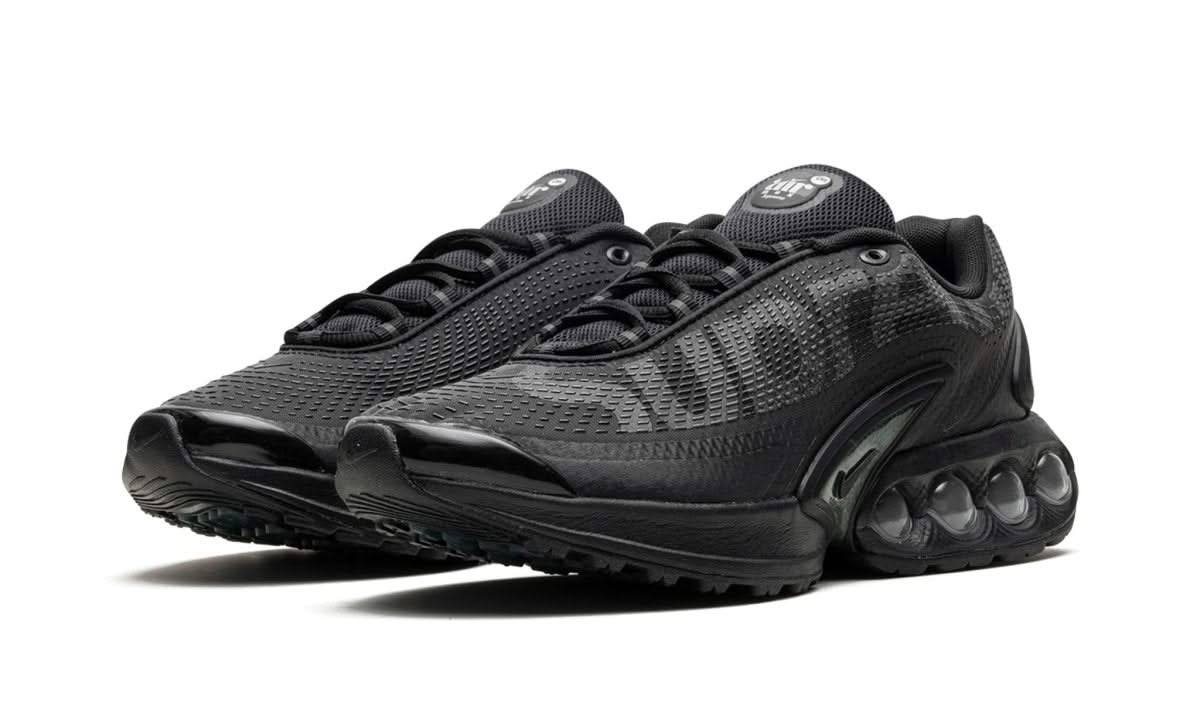 Air Max DN Black Supreme - MNR Sneakers