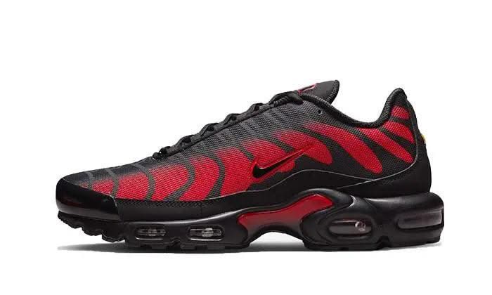 Air Max Plus Bred Reflective - MNR Sneakers