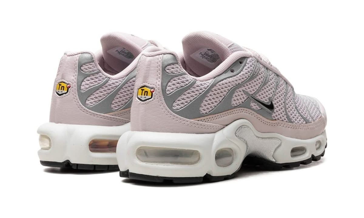 Air Max Plus Platinum Violet - MNR Sneakers