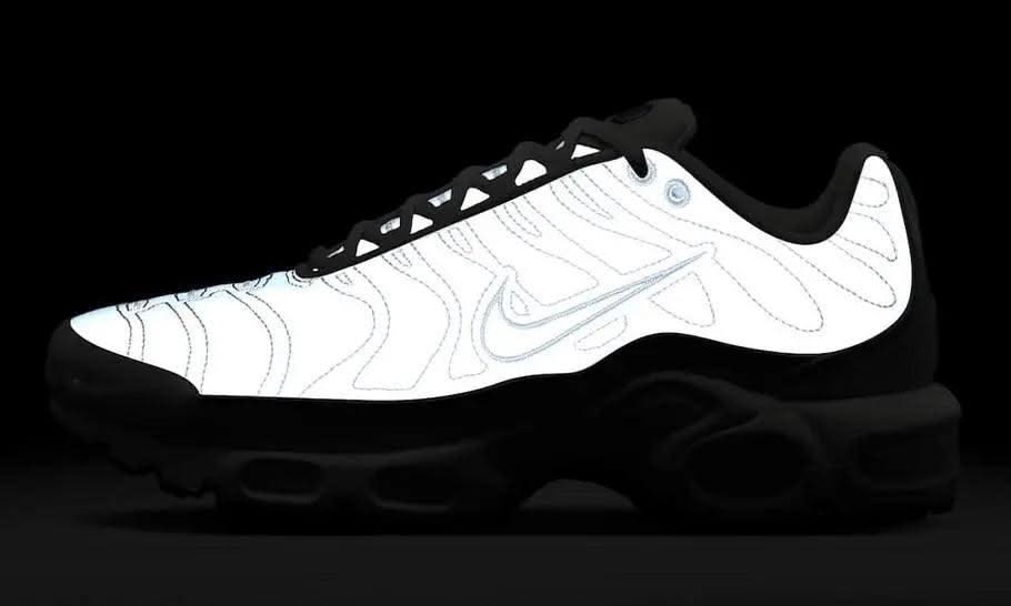 Air Max Plus Reflective Platinum - MNR Sneakers