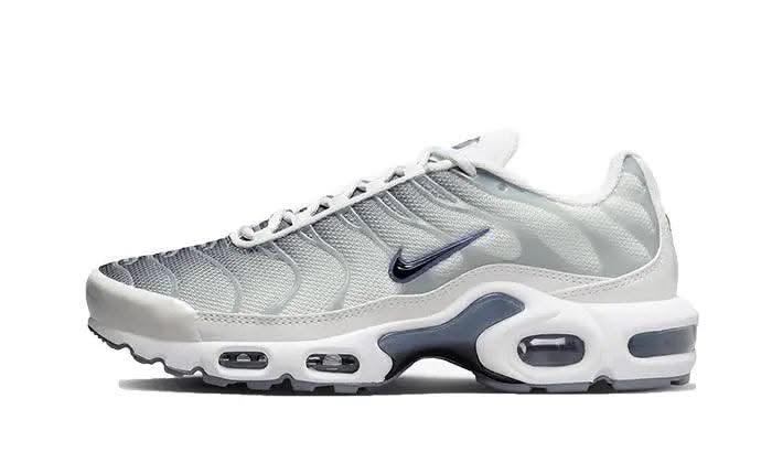 Air Max Plus Sail Grey - MNR Sneakers
