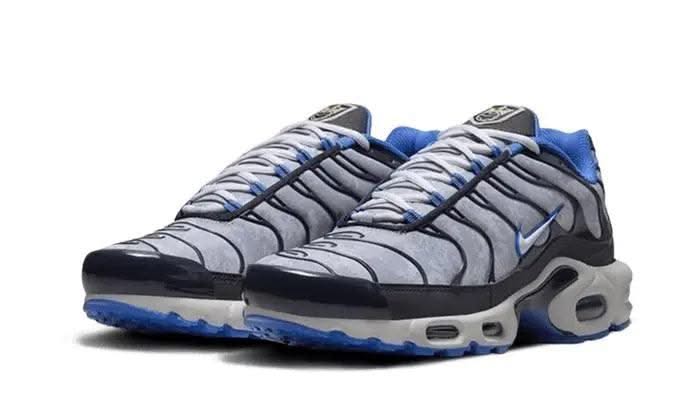 Air Max Plus SE Social FC - MNR Sneakers