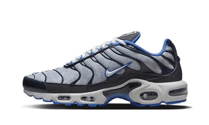 Air Max Plus SE Social FC - MNR Sneakers
