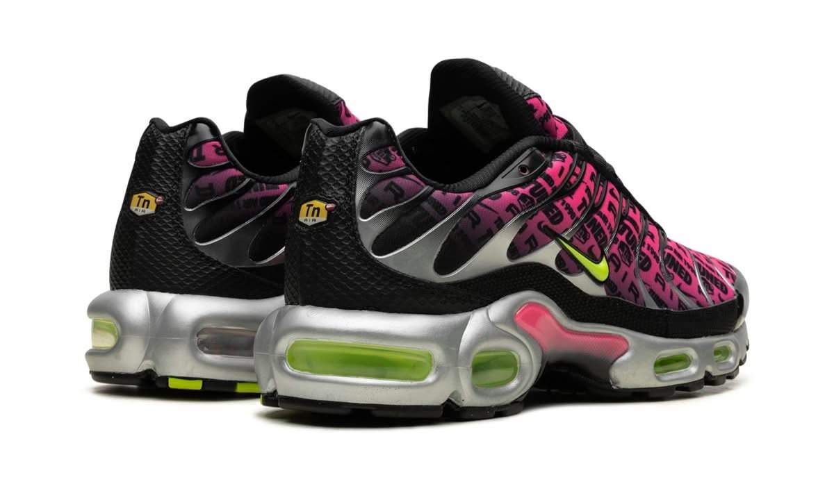 Air Plus Mercurial XXV Hyper Pink and Volt - MNR Sneakers