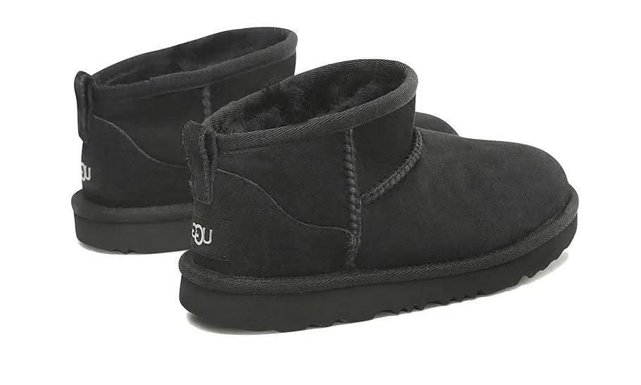 Classic Ultra Mini Boot Black (Enfant) - MNR Sneakers