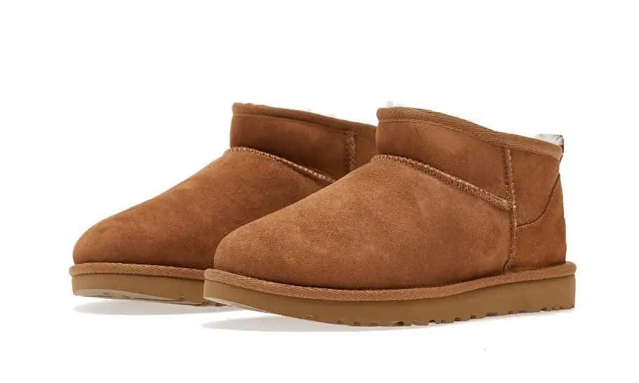 Classic Ultra Mini Boot Chestnut - MNR Sneakers