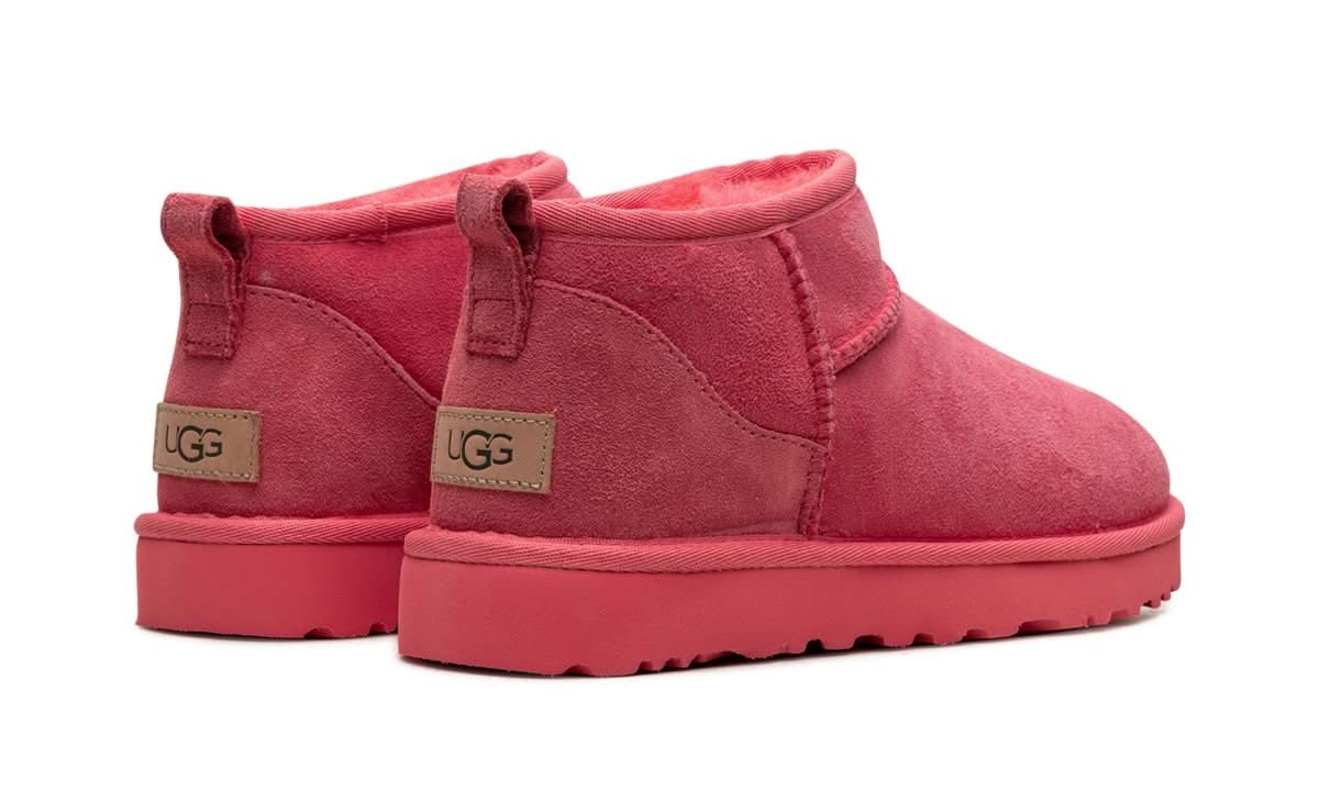 Classic Ultra Mini Boot Pink Glow - MNR Sneakers