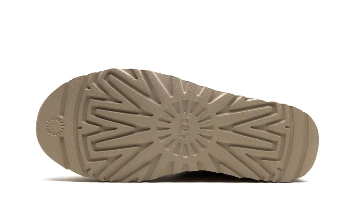 Classic Ultra Mini Boot Rose Grey - MNR Sneakers