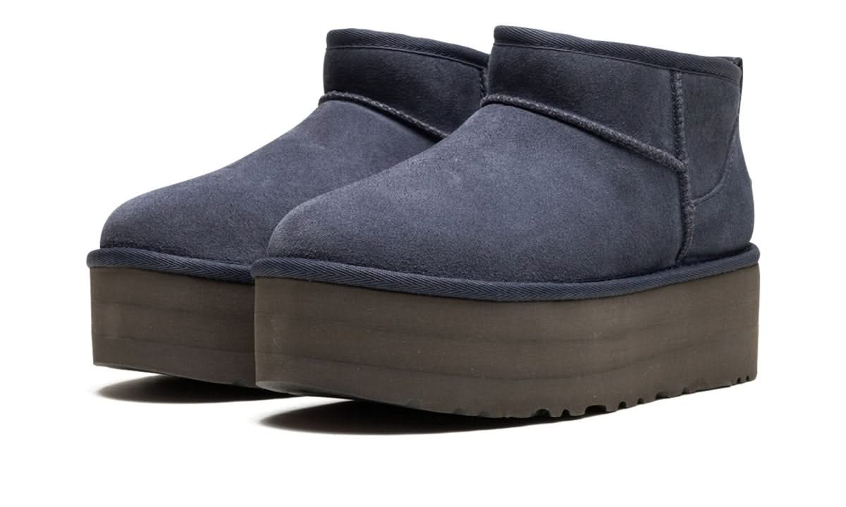 Classic Ultra Mini Platform Boot Eve Blue - MNR Sneakers