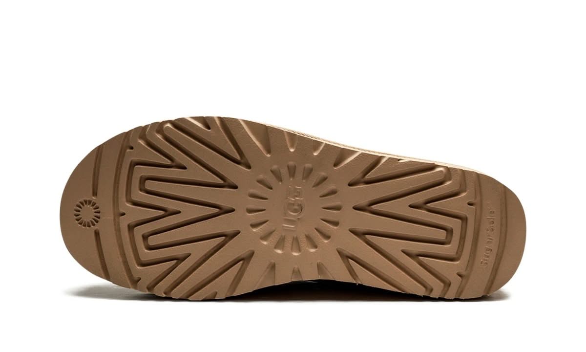 Classic Ultra Mini Platform Driftwood - MNR Sneakers