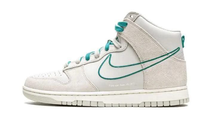 Dunk High First Use Light Bone Green Noise - MNR Sneakers