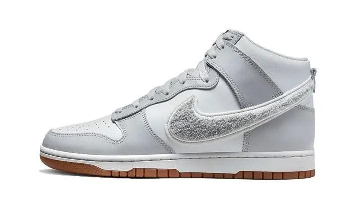 Dunk High Retro Chenille Swoosh White Grey - MNR Sneakers