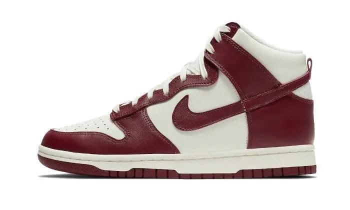 Dunk High Sail Team Red - MNR Sneakers