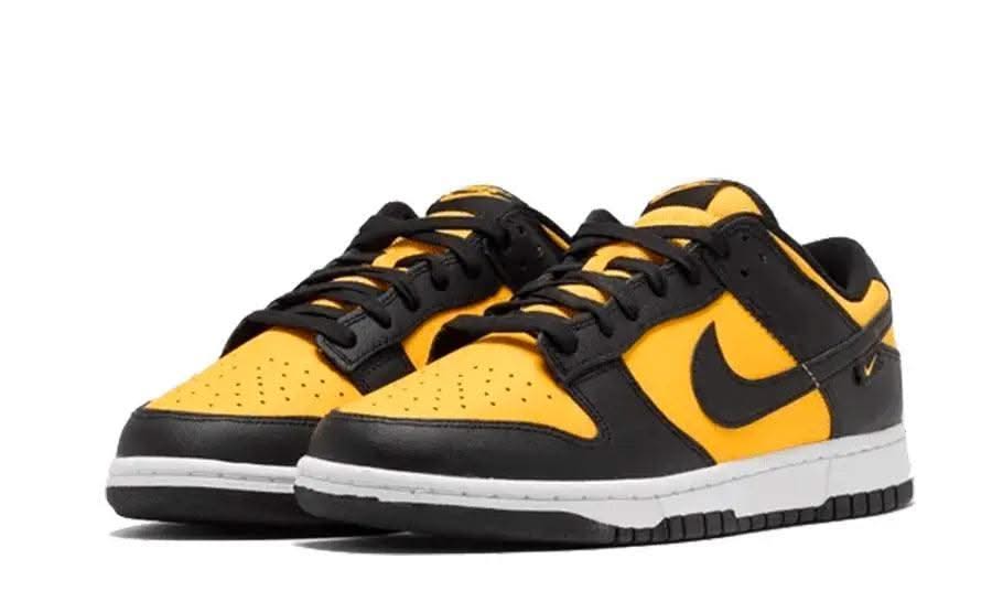 Dunk Low Black University Gold - MNR Sneakers