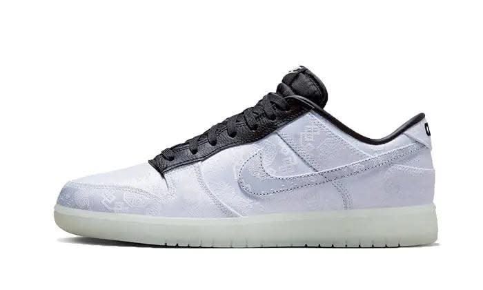Dunk Low CLOT Fragment White - MNR Sneakers