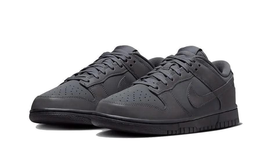 Dunk Low Cyber Reflective - MNR Sneakers
