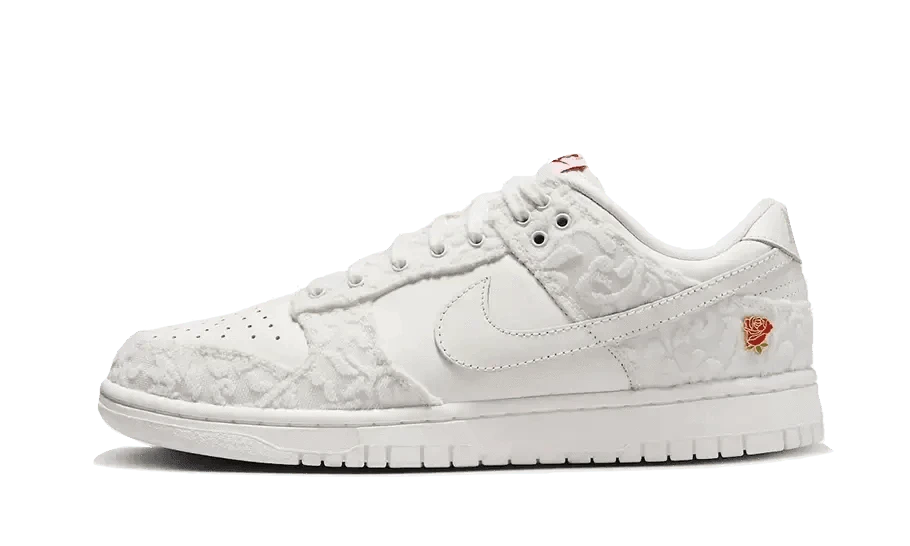 Dunk Low Give Her Flowers - MNR Sneakers