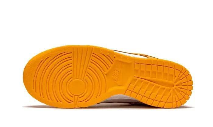 Dunk Low Laser Orange - MNR Sneakers