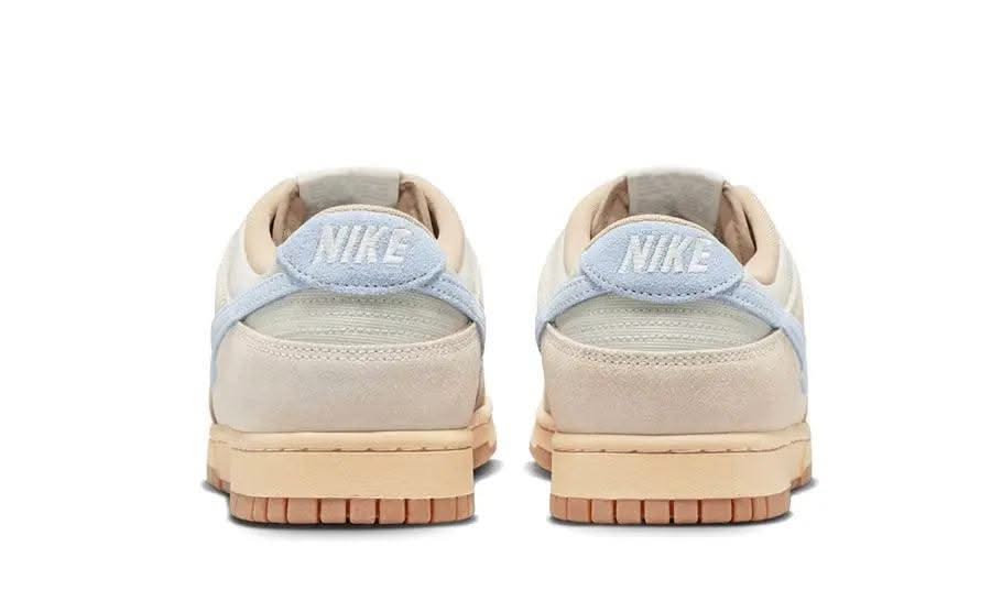 Dunk Low Light Armory Blue - MNR Sneakers