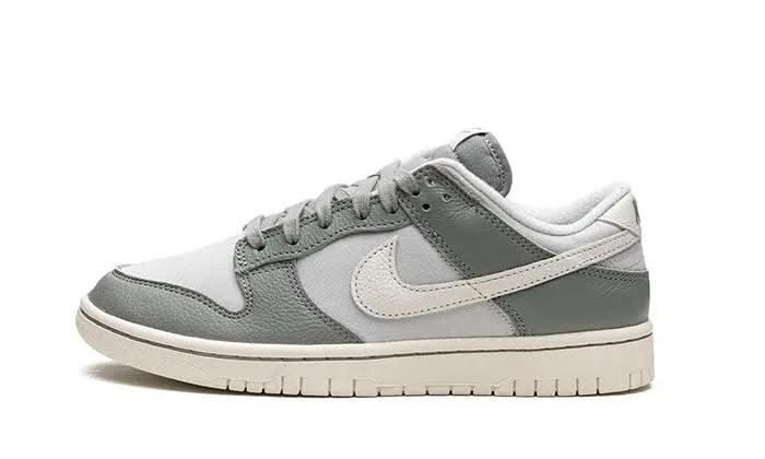 Dunk Low Mica Green - MNR Sneakers