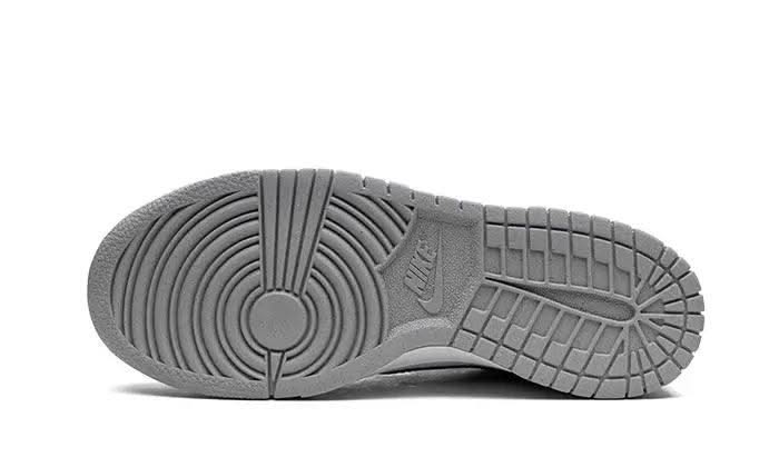 Dunk Low Mini Swoosh Wolf Grey Game Royal - MNR Sneakers