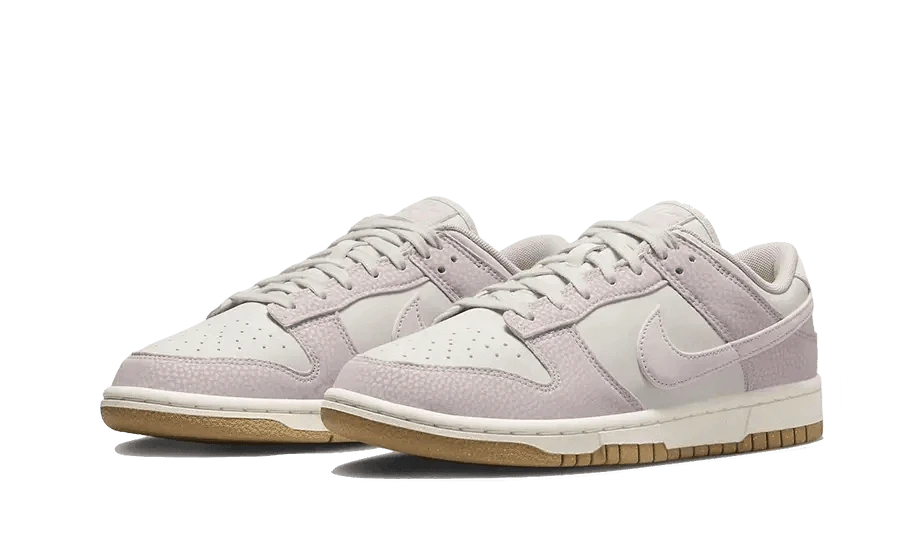Dunk Low Next Nature Platinum Violet - MNR Sneakers