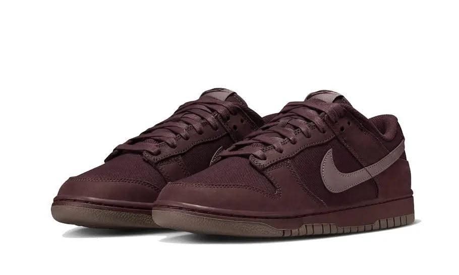 Dunk Low Premium Burgundy Crush - MNR Sneakers
