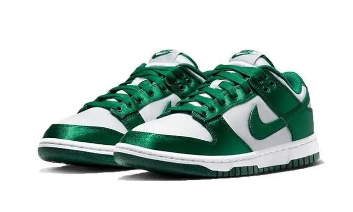 Dunk Low Satin Green - MNR Sneakers