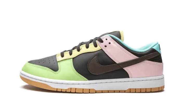 Dunk Low SE Free 99 Black - MNR Sneakers