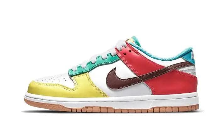 Dunk Low SE Free 99 Pack White - MNR Sneakers