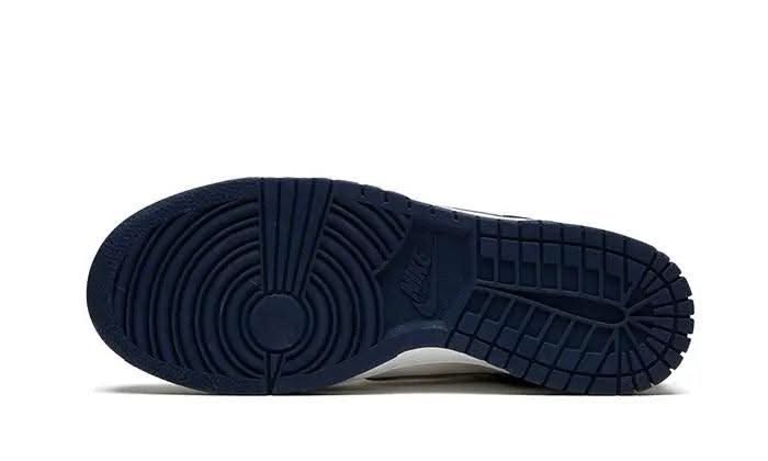 Dunk Low Summit White Midnight Navy - MNR Sneakers